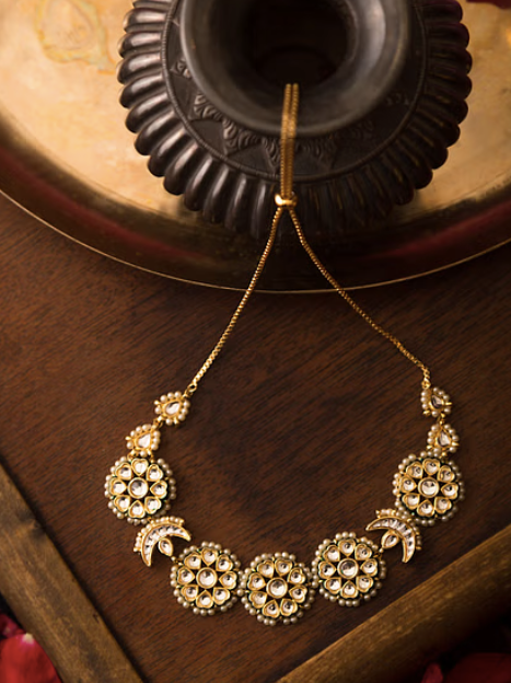 Gold & White Chand Kundan Necklace